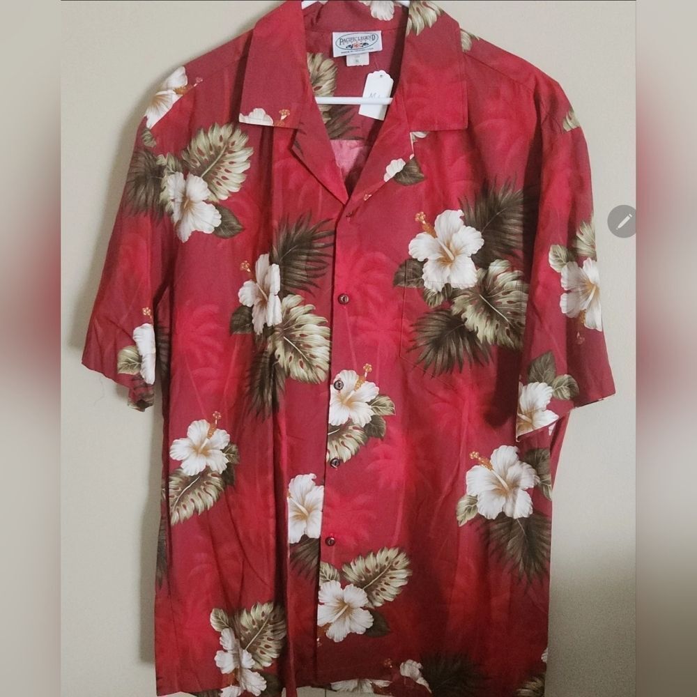 M1 Pacific Legend Apparel Red tropical floral men's short sleeve shirt